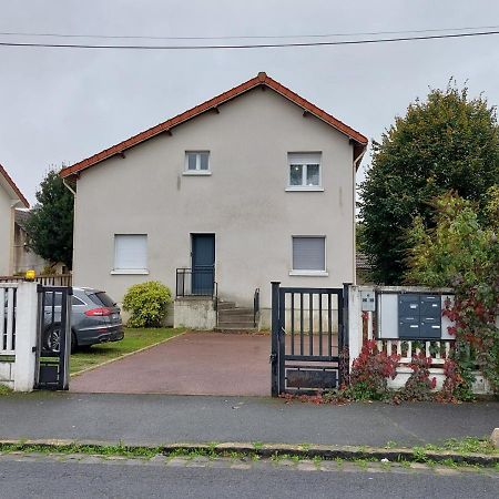 Sainte-Geneviève-des-Bois Bel Appartement Au Calme מראה חיצוני תמונה